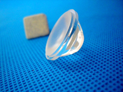 直銷亞克力透鏡：高透光性能與廣東制造優(yōu)勢(shì)